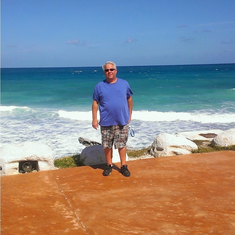Meet your Posher, Thomas Pyron